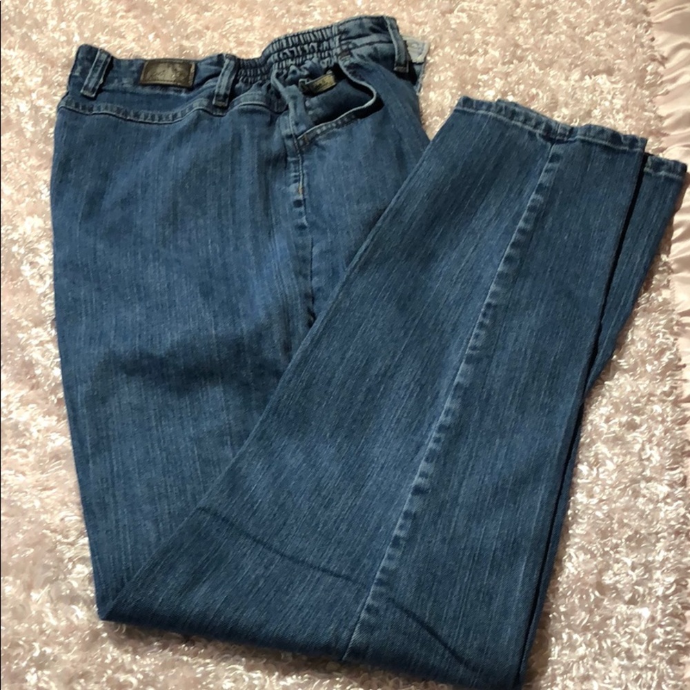 Lee Jeans
